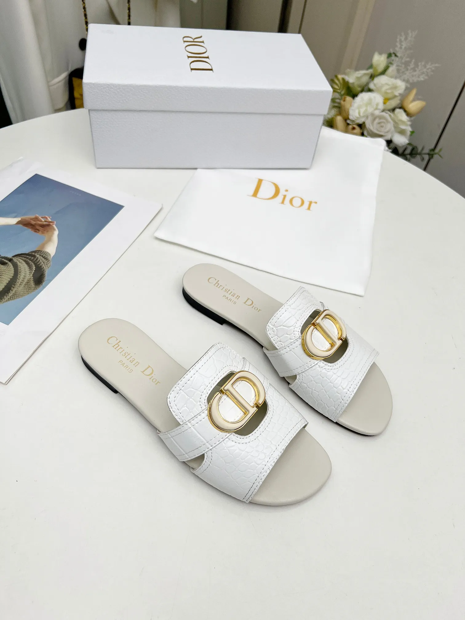 👟👟Ex-factory price 360👟👟 Genuine leather base +30 Dior spring and summer new model 6 colors optional code size 35-42
